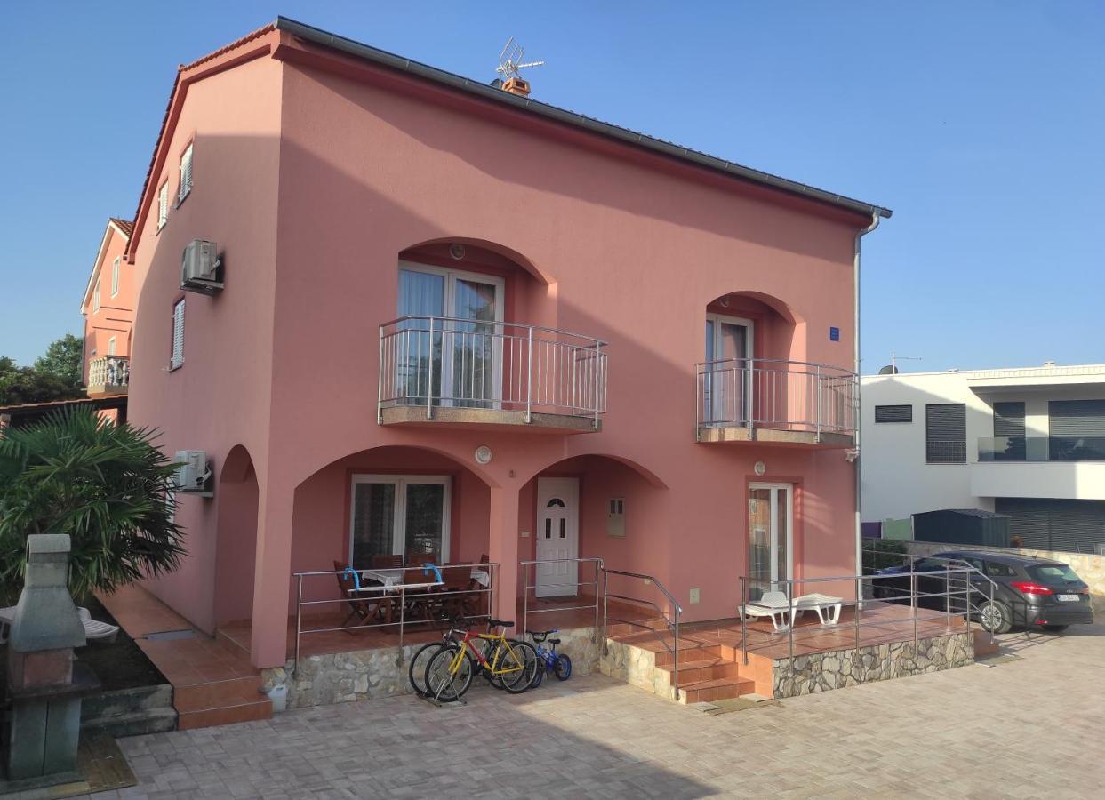 Apartments Mihael Malinska Exterior foto